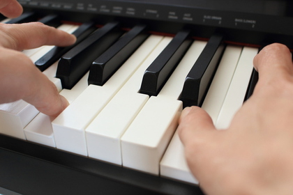 ストレス解消と心身のリフレッシュのために、リラックス効果のある音楽を聴こう