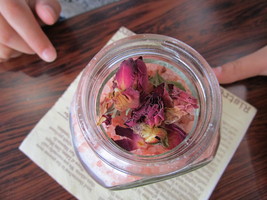 Ｈｅｒｂ・Ｒｏｏｍ　ｌｅａｆイベント出店NAKAGAWA-FAM!祭りバスソルトづくりのワークショップ完成