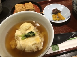 晩ごはんは、京都で。湯葉