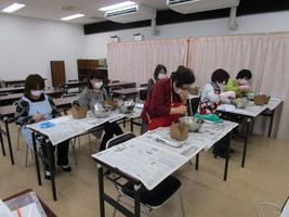 《レッスンレポート》カルチャーセンター徳島「桃の葉石けんづくり」ありがとうございました