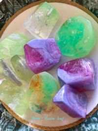 【生徒様作品】大人でも無心になれて楽しめる宝石石けん〜georac soap workshop〜