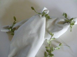 Ｈｅｒｂ・Ｒｏｏｍ　ｌｅａｆハーブグッズリラックスアイピロー